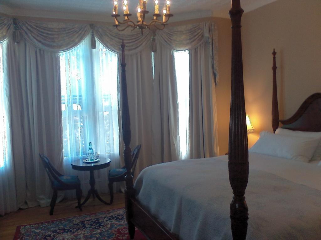 A Kingston Bed & Breakfast 외부 사진