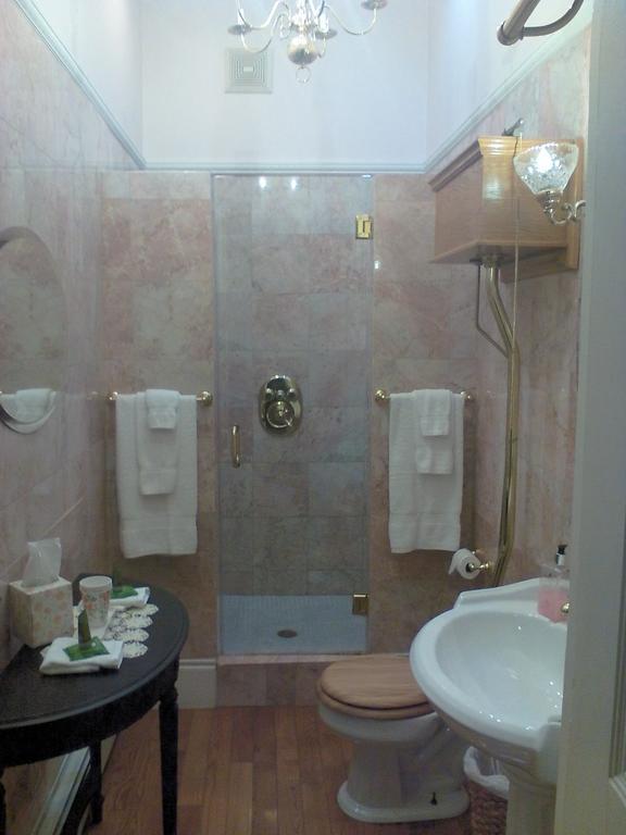 A Kingston Bed & Breakfast 외부 사진